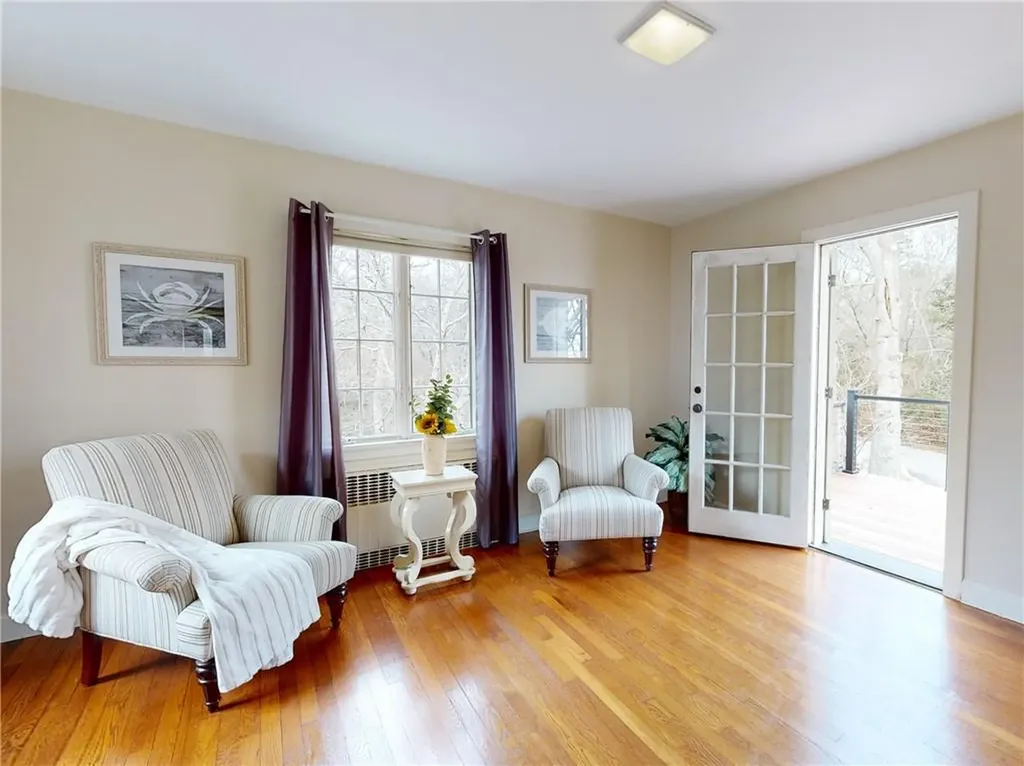 2625 B Commodore Perry Highway South Kingstown RI 02879