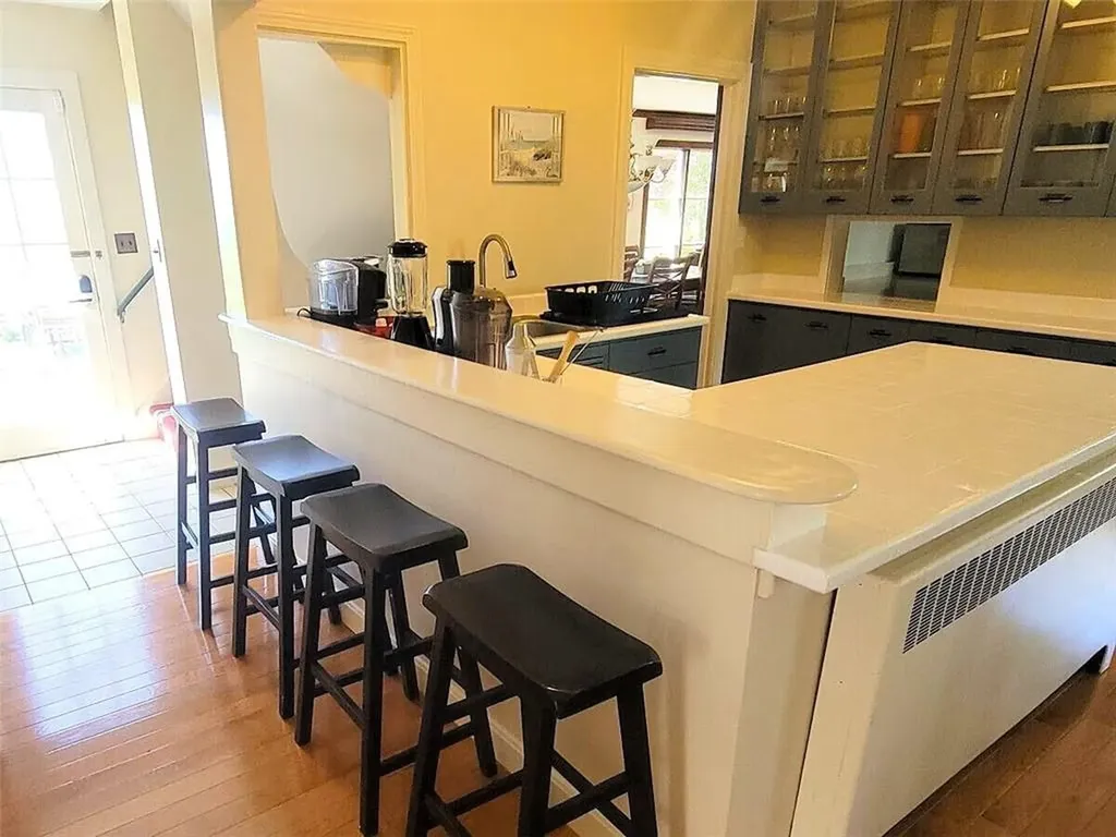 2625 B Commodore Perry Highway South Kingstown RI 02879