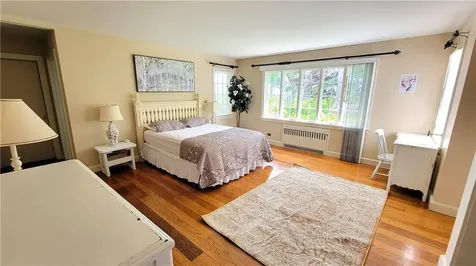 2625 B Commodore Perry Highway South Kingstown RI 02879