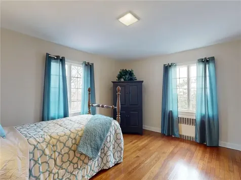 2625 B Commodore Perry Highway South Kingstown RI 02879