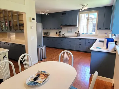 2625 B Commodore Perry Highway South Kingstown RI 02879