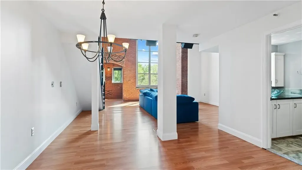 494 Woonasquatucket Avenue North Providence RI 02911