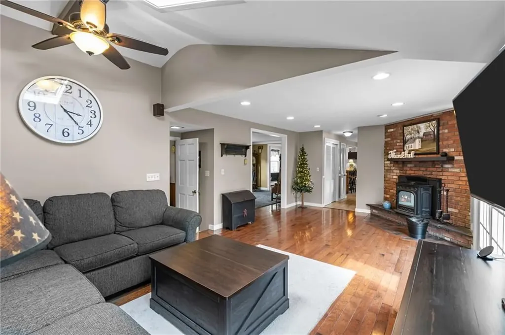 1 Leahy Street East Providence RI 02916