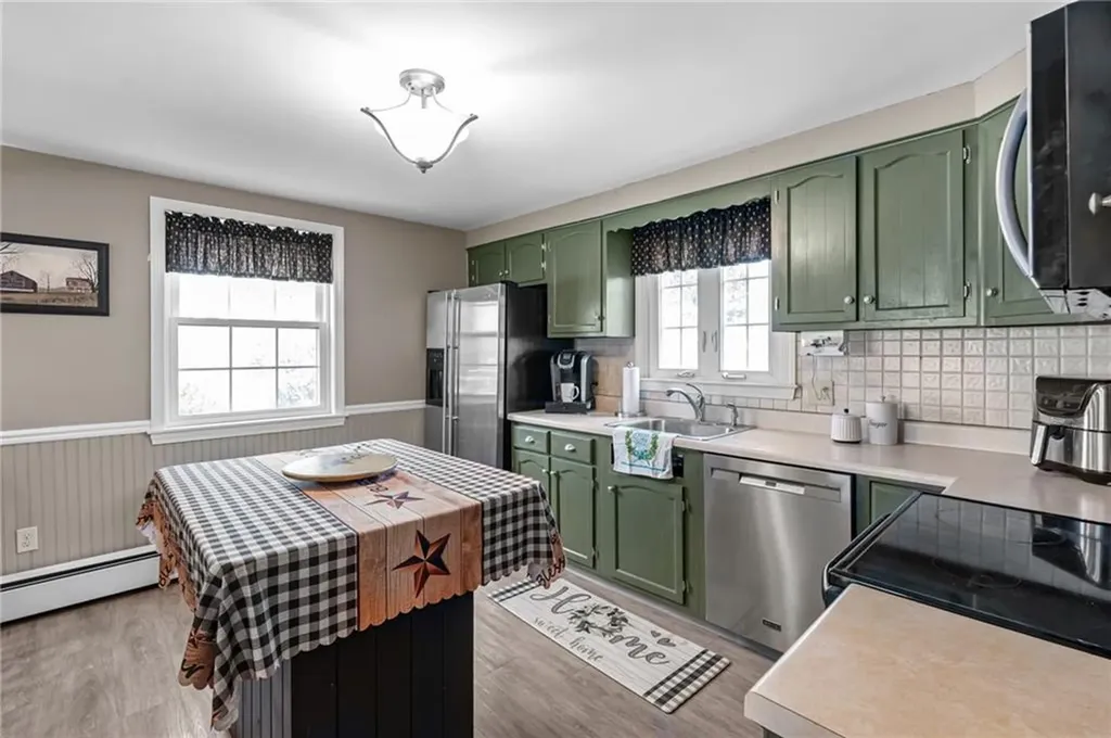 1 Leahy Street East Providence RI 02916
