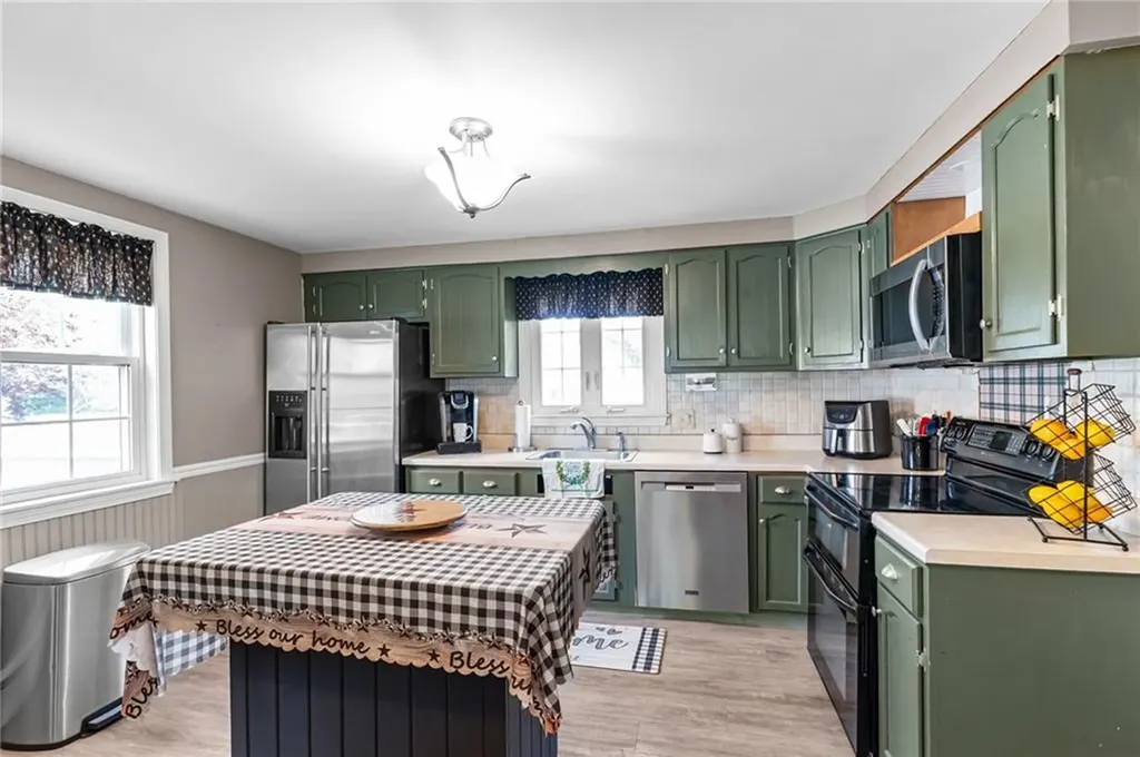 1 Leahy Street East Providence RI 02916