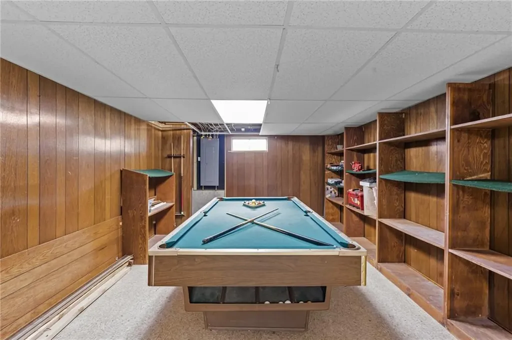 1 Leahy Street East Providence RI 02916