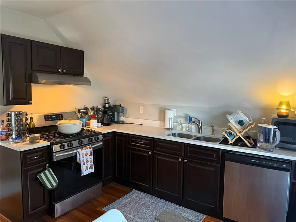1001 Narragansett Boulevard Providence RI 02905