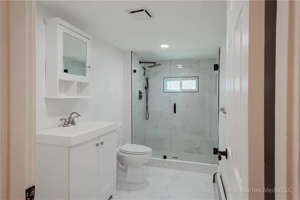 58 Spooner Avenue Warwick RI 02886