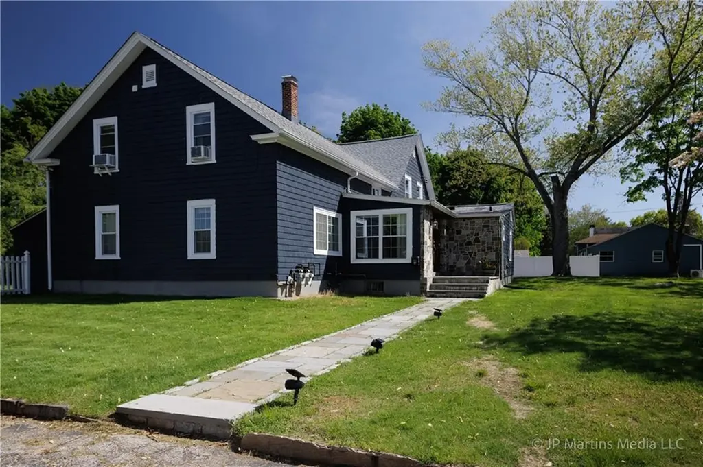 58 Spooner Avenue Warwick RI 02886