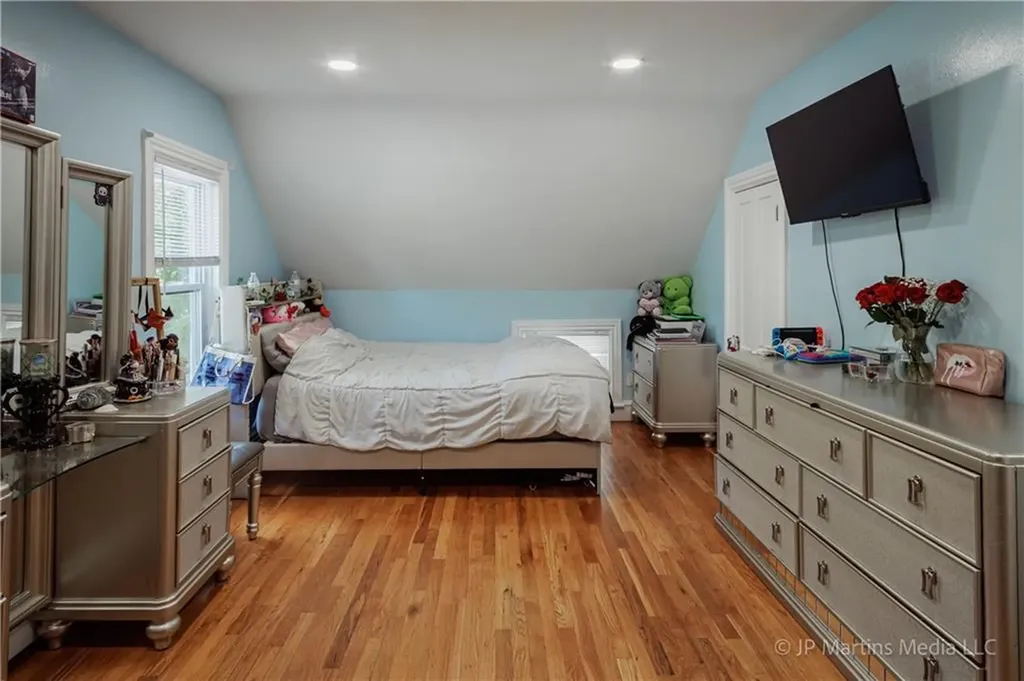 58 Spooner Avenue Warwick RI 02886
