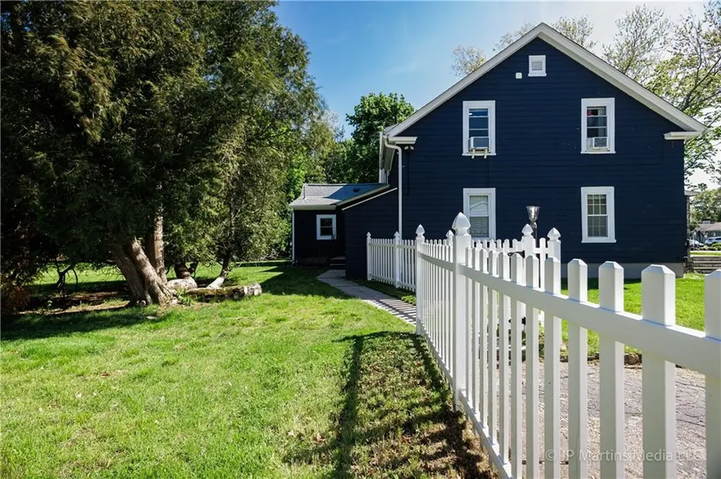 58 Spooner Avenue Warwick RI 02886