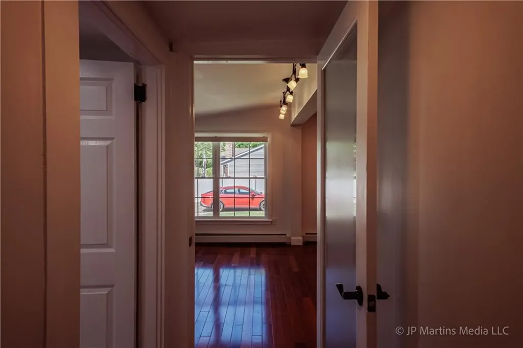58 Spooner Avenue Warwick RI 02886
