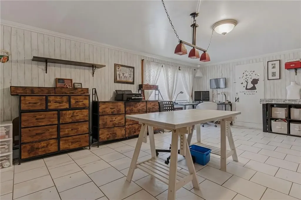 194 Parkside Avenue Pawtucket RI 02861