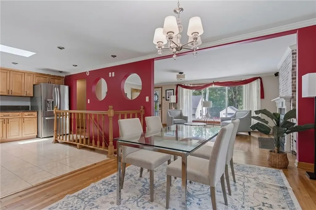194 Parkside Avenue Pawtucket RI 02861