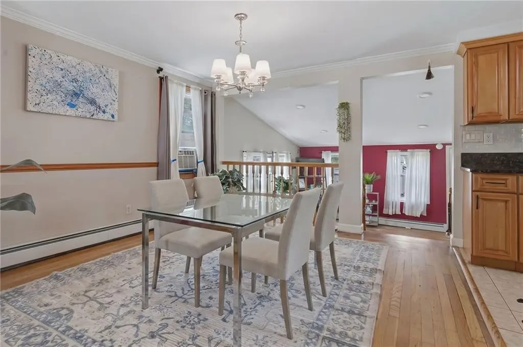194 Parkside Avenue Pawtucket RI 02861