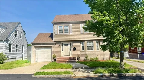 175 Canton Street Providence RI 02908