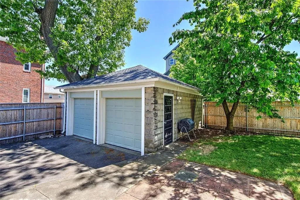 67 69 East Manning Street Providence RI 02906