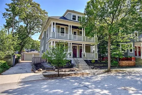67 East Manning Street Providence RI 02906