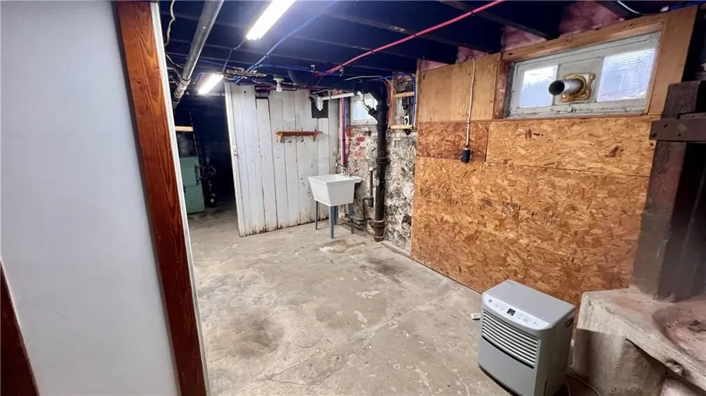 36 Messina Street Providence RI 02908