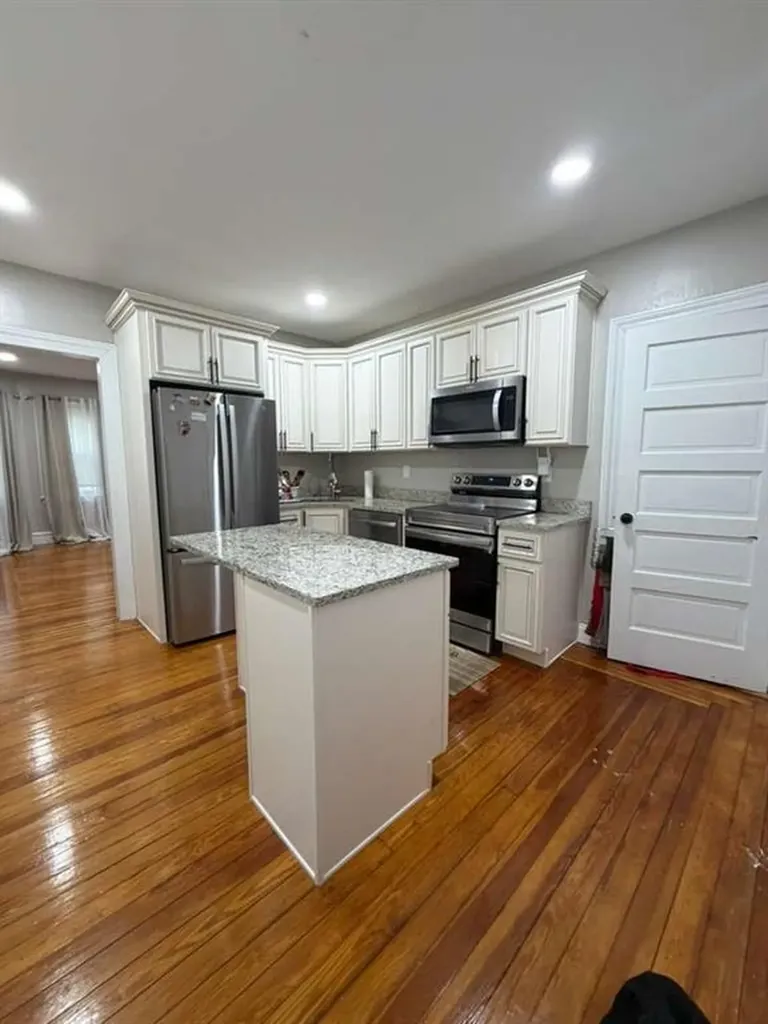East Providence RI 02915