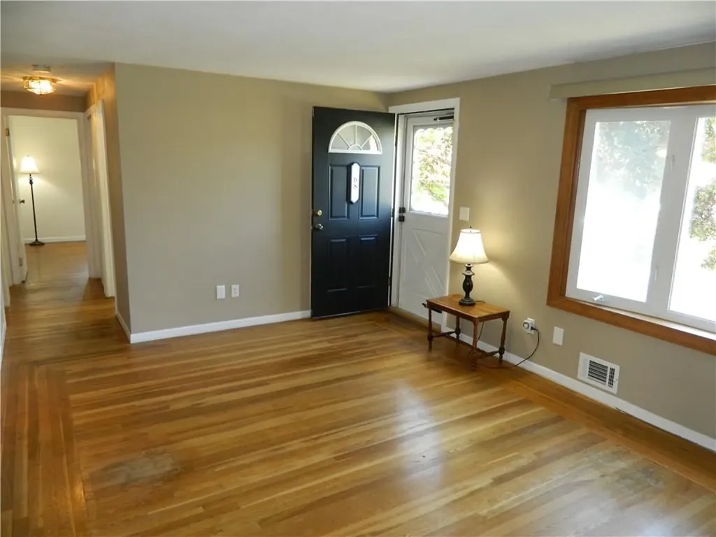 68 Zinnia Drive Cranston RI 02920