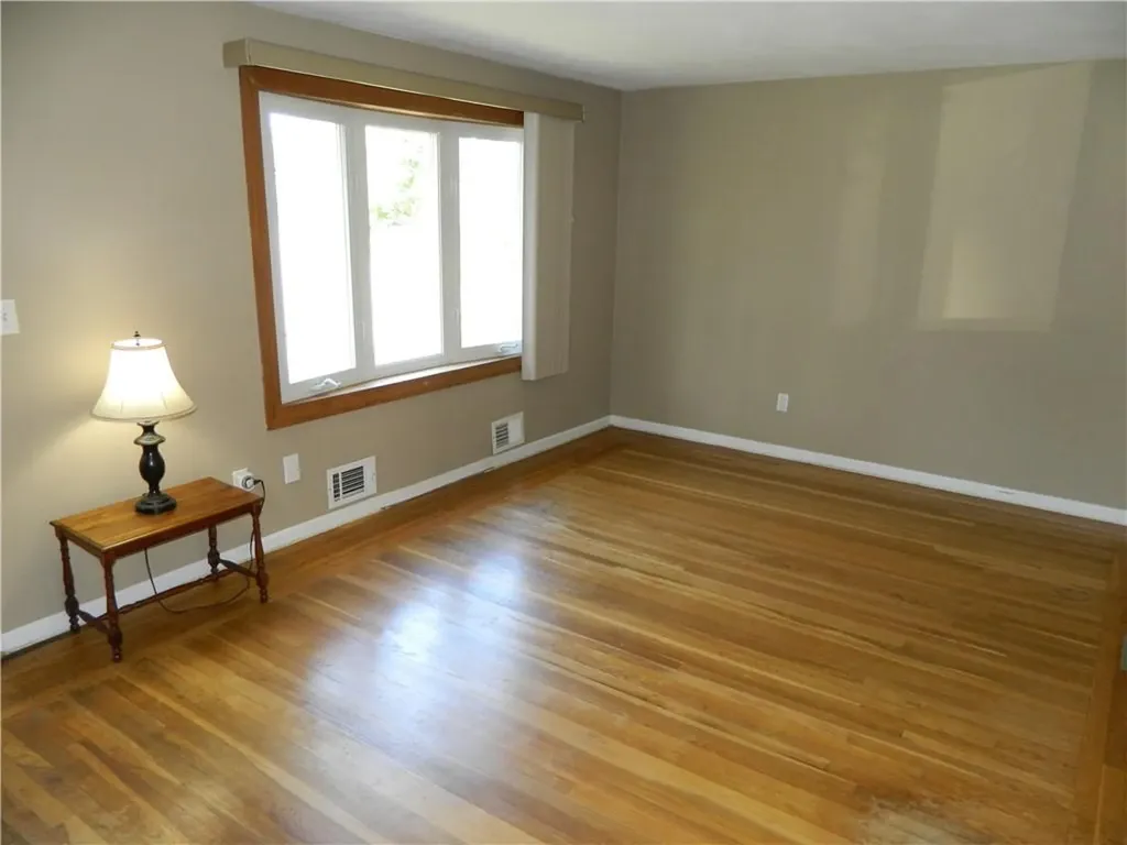 68 Zinnia Drive Cranston RI 02920