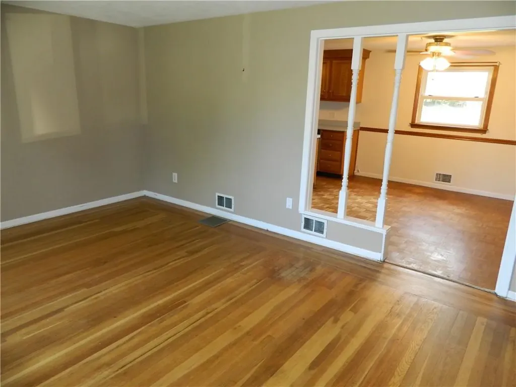 68 Zinnia Drive Cranston RI 02920