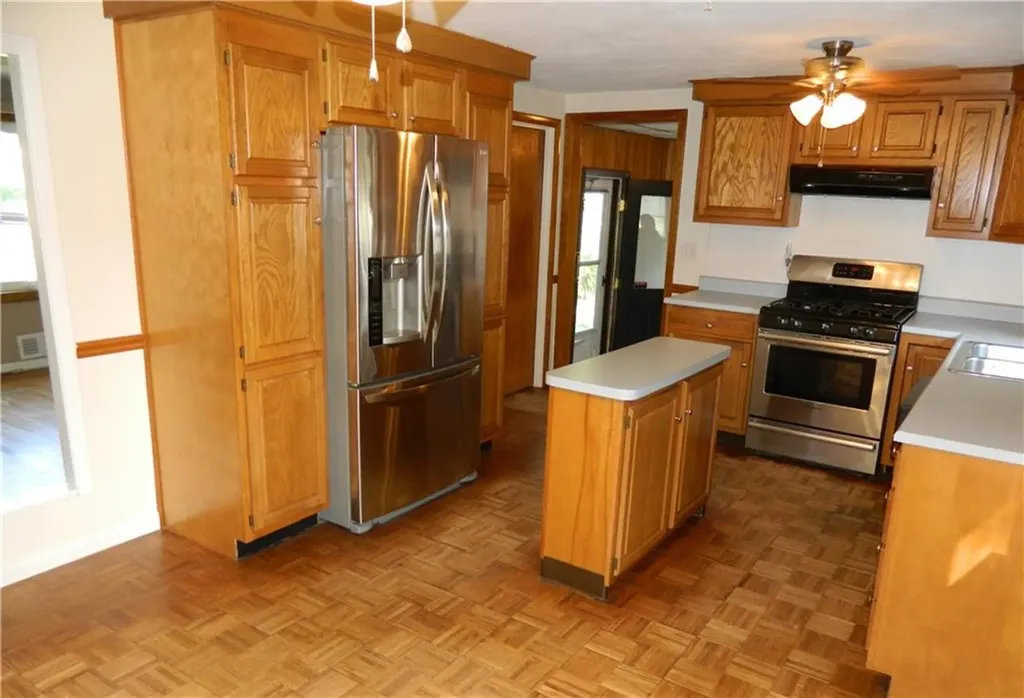 68 Zinnia Drive Cranston RI 02920