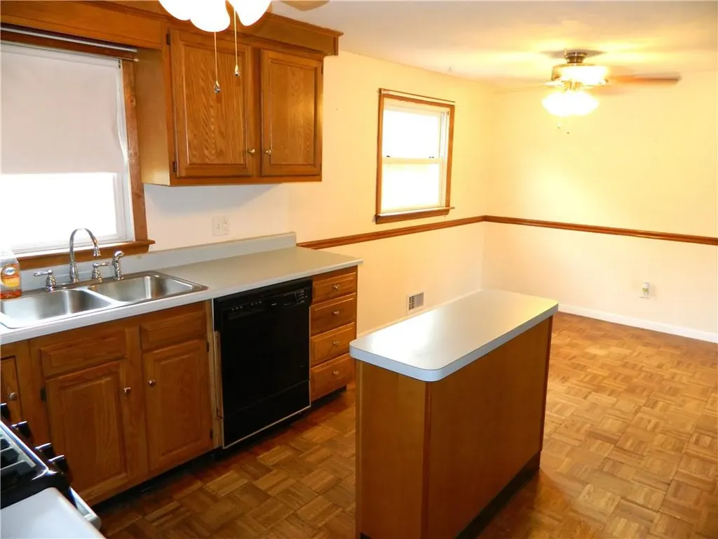 68 Zinnia Drive Cranston RI 02920