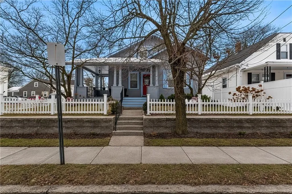 489 Benefit Street Pawtucket RI 02861