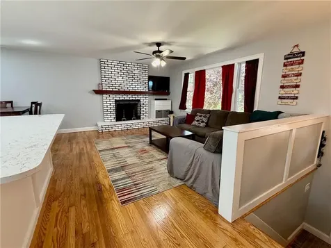 770 Metacom Avenue Bristol RI 02809
