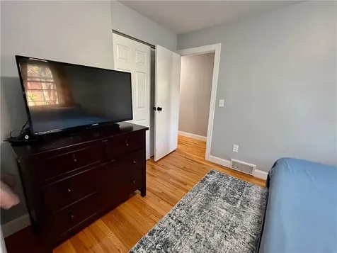 770 Metacom Avenue Bristol RI 02809