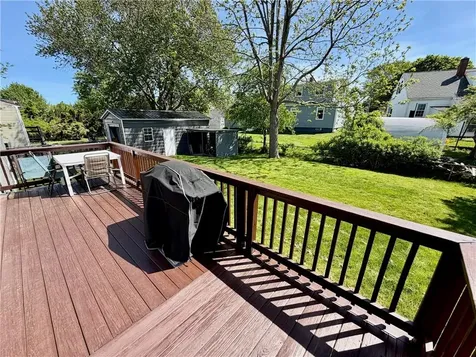 770 Metacom Avenue Bristol RI 02809
