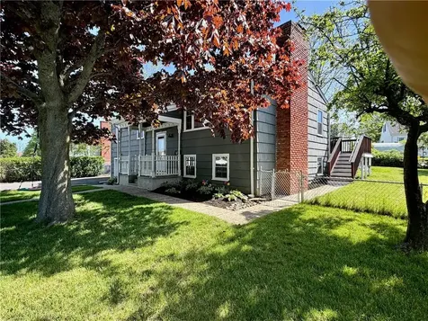770 Metacom Avenue Bristol RI 02809