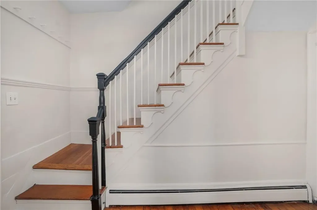 14 Elm Street Newport RI 02840