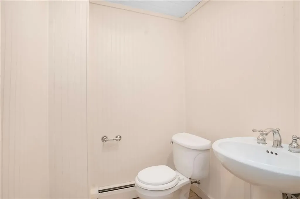 14 Elm Street Newport RI 02840