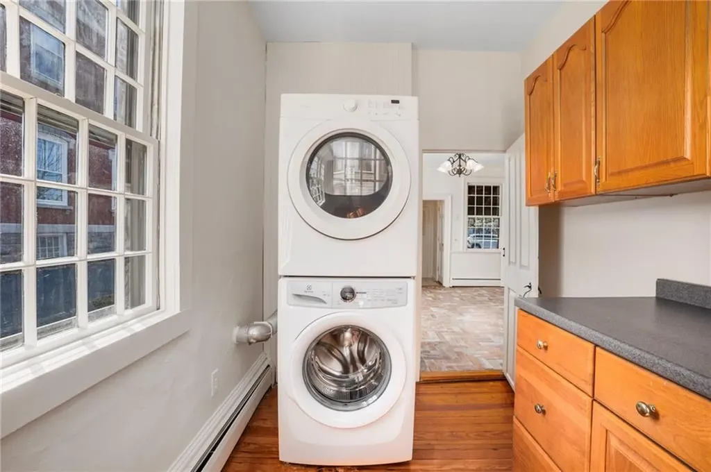 14 Elm Street Newport RI 02840