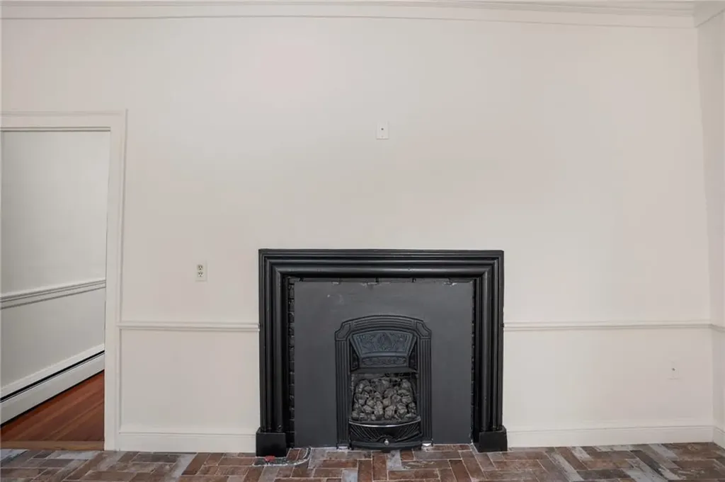 14 Elm Street Newport RI 02840