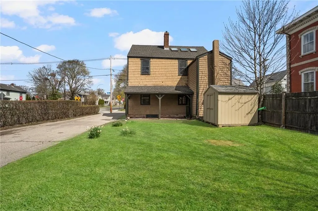14 Elm Street Newport RI 02840
