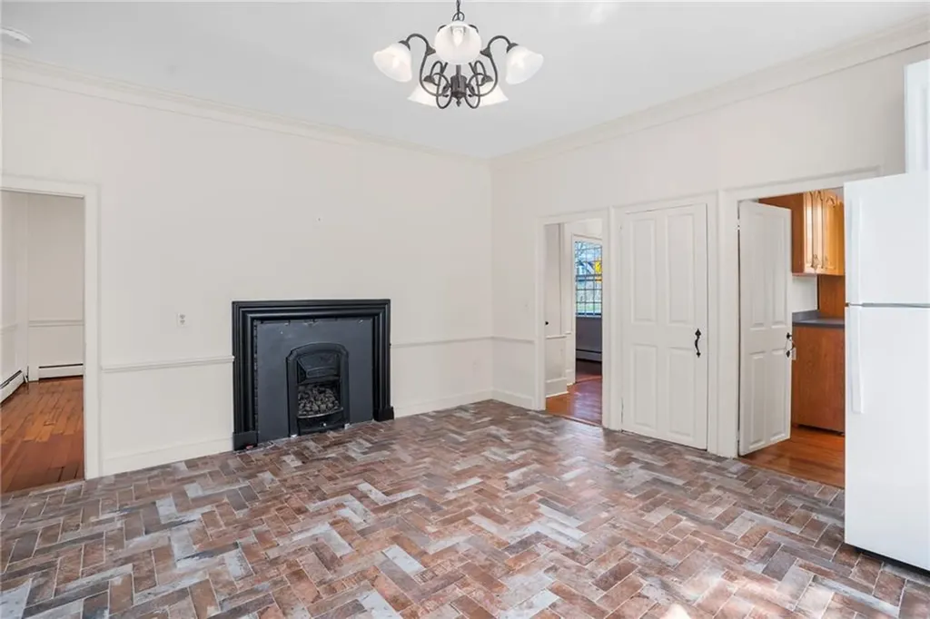 14 Elm Street Newport RI 02840