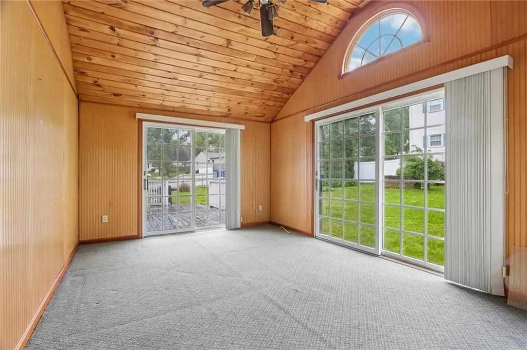 57 Laurel Avenue Coventry RI 02816
