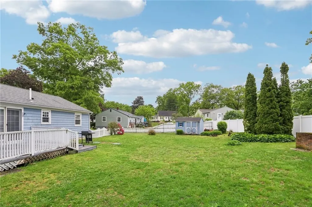 57 Laurel Avenue Coventry RI 02816