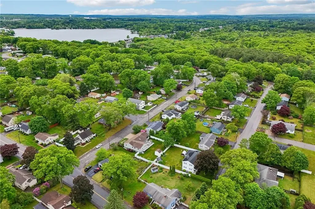 57 Laurel Avenue Coventry RI 02816