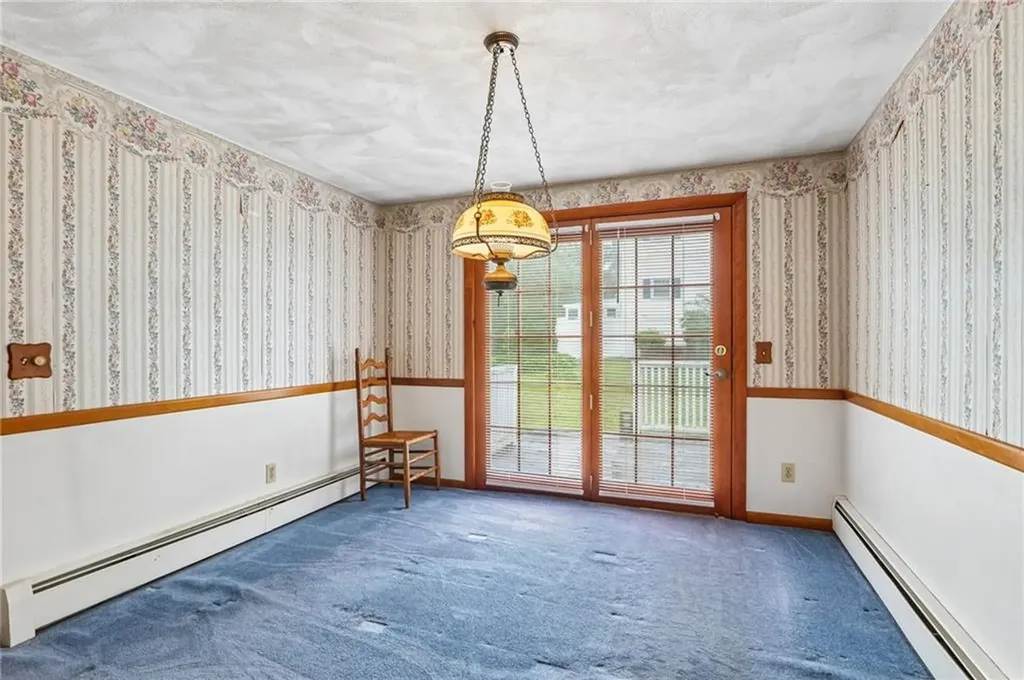 57 Laurel Avenue Coventry RI 02816