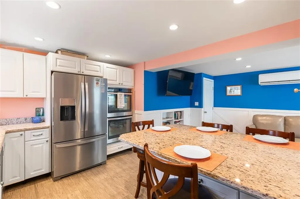 6 Macalder Street Narragansett RI 02882