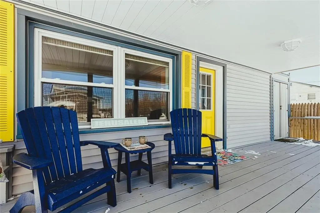 6 Macalder Street Narragansett RI 02882