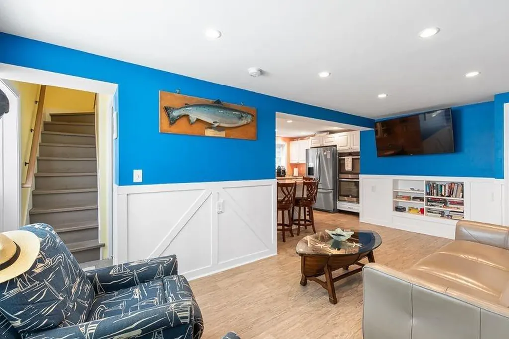 6 Macalder Street Narragansett RI 02882