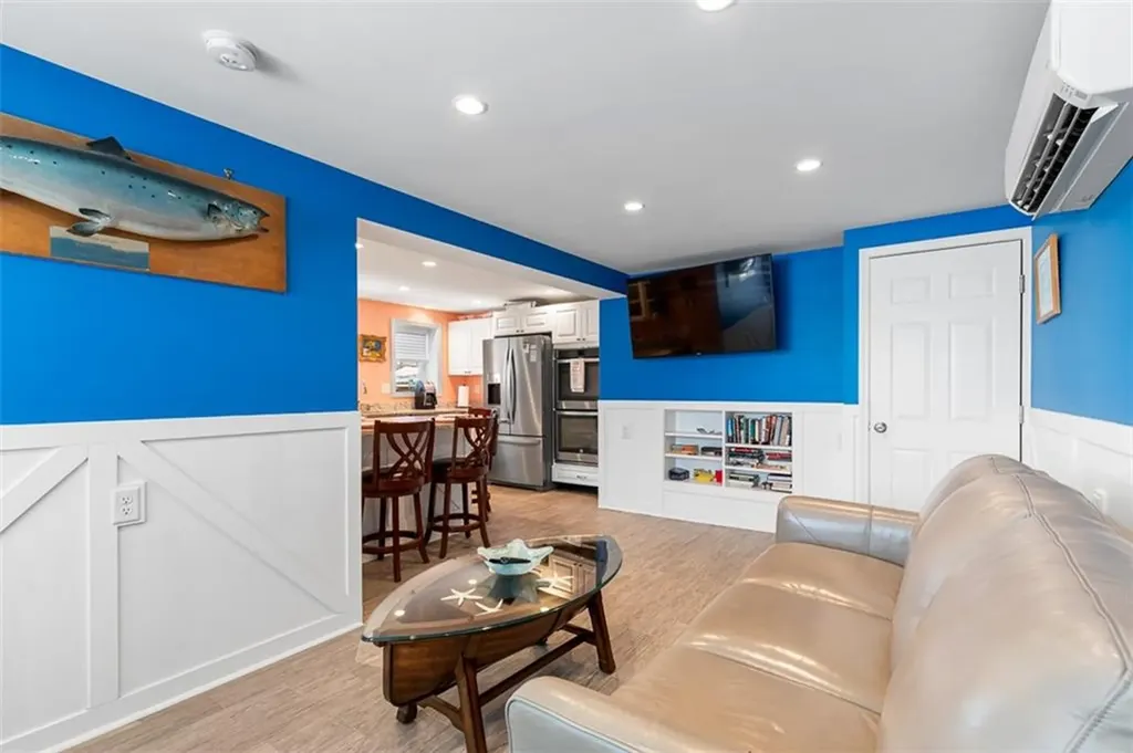 6 Macalder Street Narragansett RI 02882
