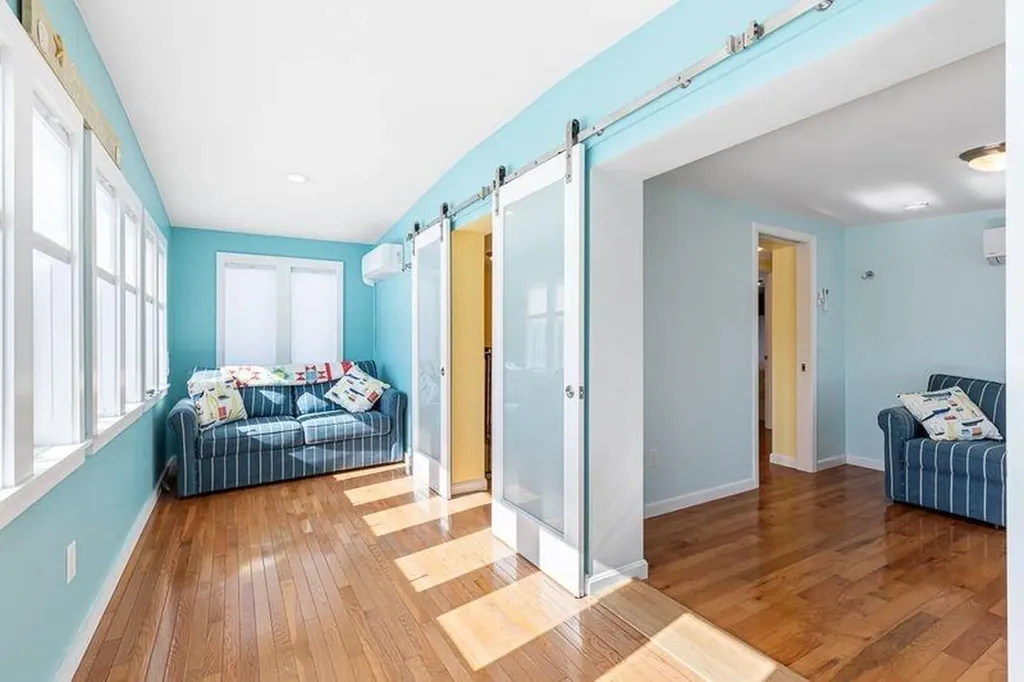 6 Macalder Street Narragansett RI 02882