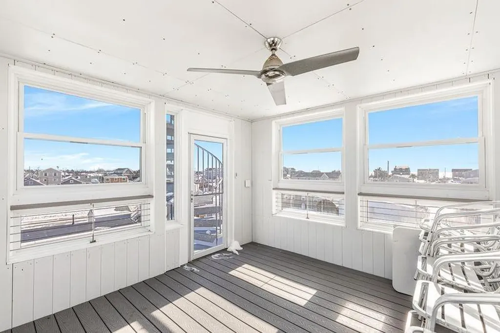 6 Macalder Street Narragansett RI 02882
